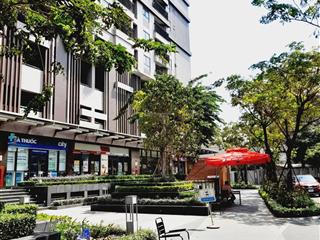 Chính chủ gửi bán căn hộ 85m2, hướng đông nam, 3,83 tỷ  2pn2wc, view landmark 81, sổ hồng riêng !!