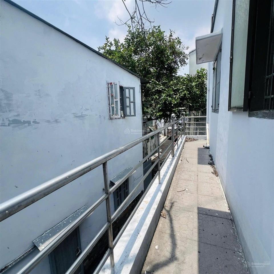 Xe hơi đỗ cửa nguyễn thượng hiền, gò vấp giáp bình thạnh, phú nhuận  45m2  2 tầng  hoàn công đủ