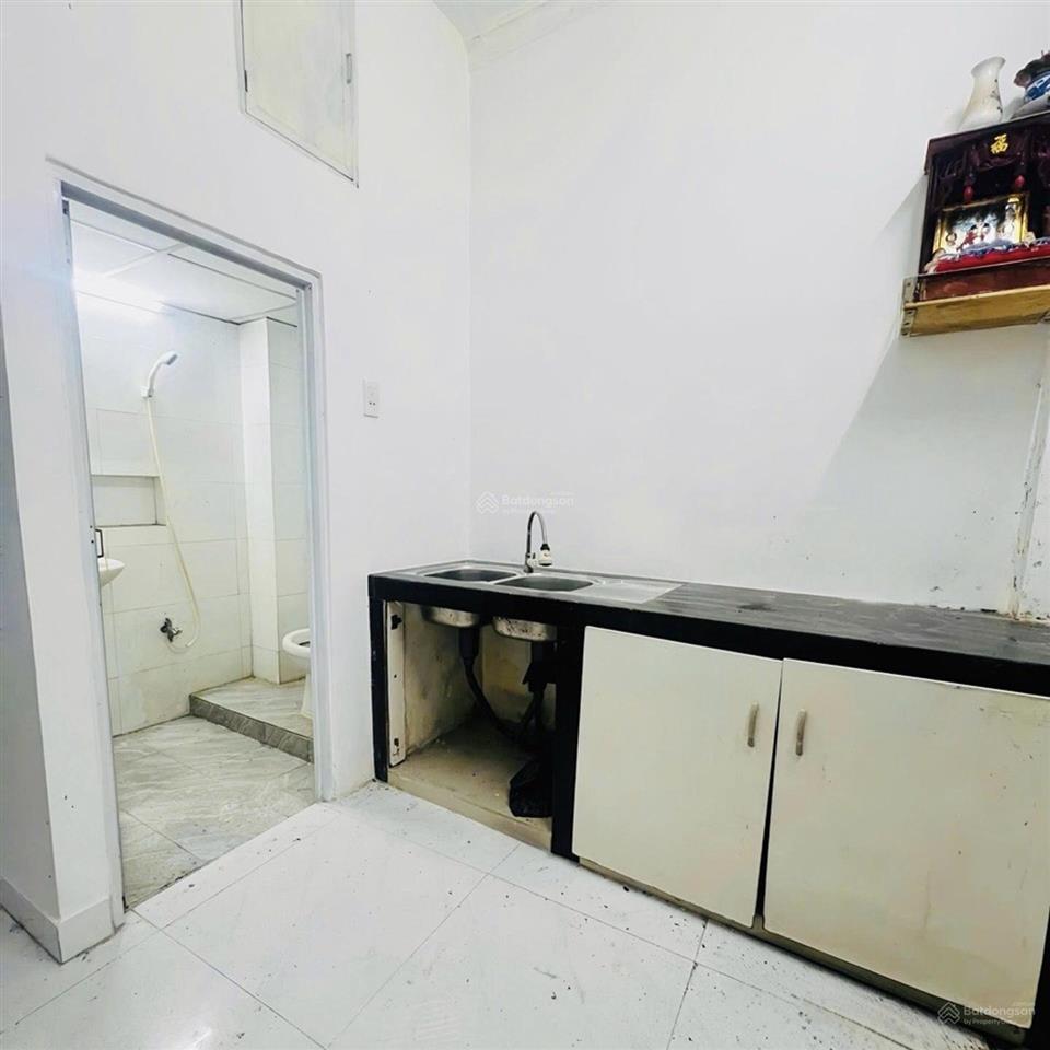 Xe hơi đỗ cửa nguyễn thượng hiền, gò vấp giáp bình thạnh, phú nhuận  45m2  2 tầng  hoàn công đủ