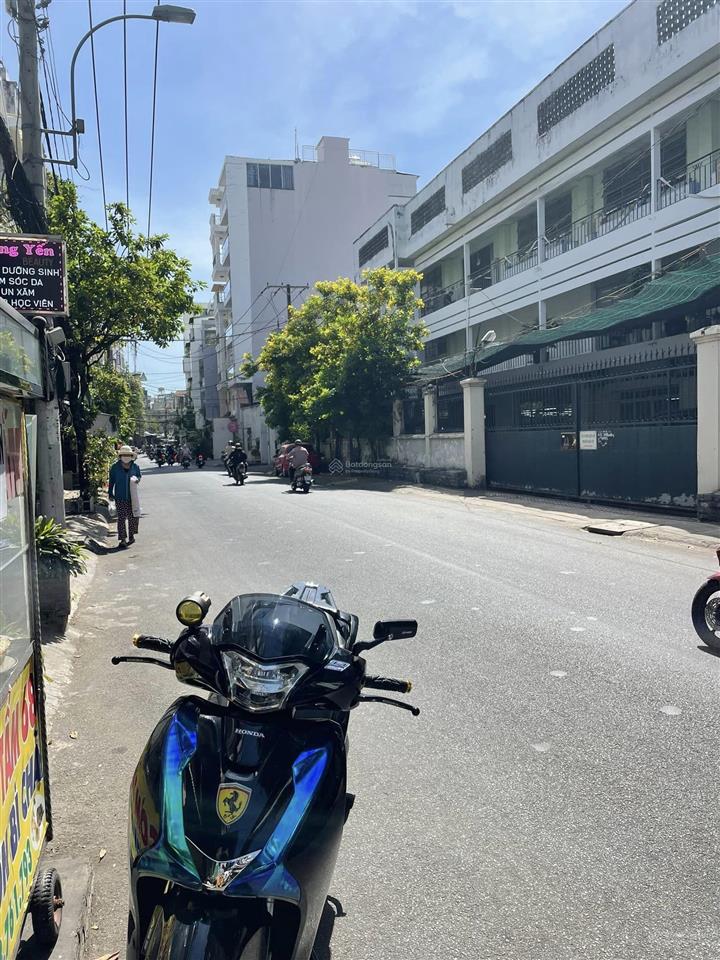 Bán nhà mặt tiền bùi văn thêm 4 x 16 4 tầng ô tô vào nhà giá chỉ 13.5 tỷ