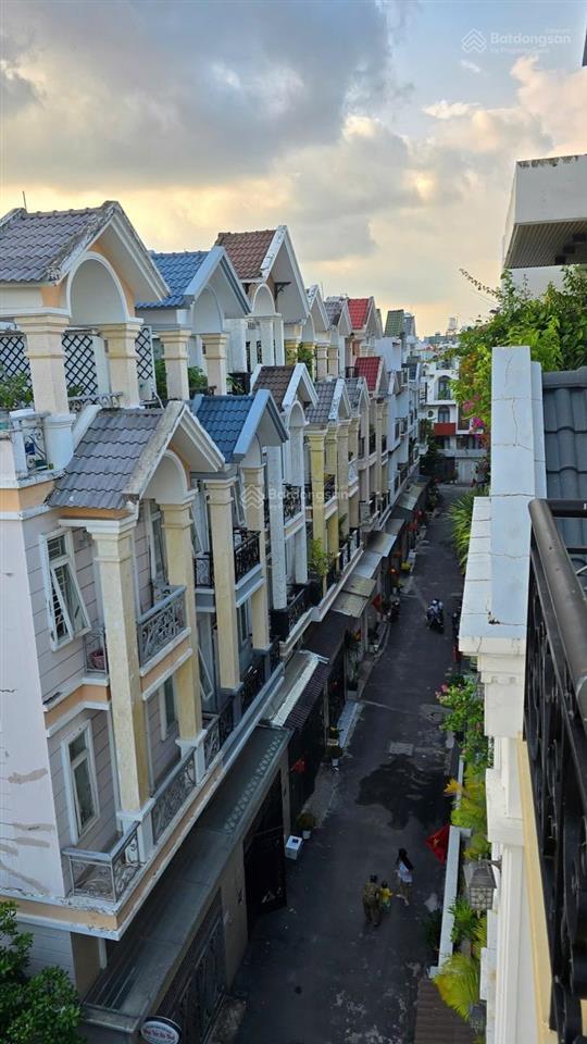 Bán nhà hẻm xe hơi lê đức thọ, p6, 52m2, mt 4m, 8pn 5 tầng, giá chỉ 10.2 tỷ