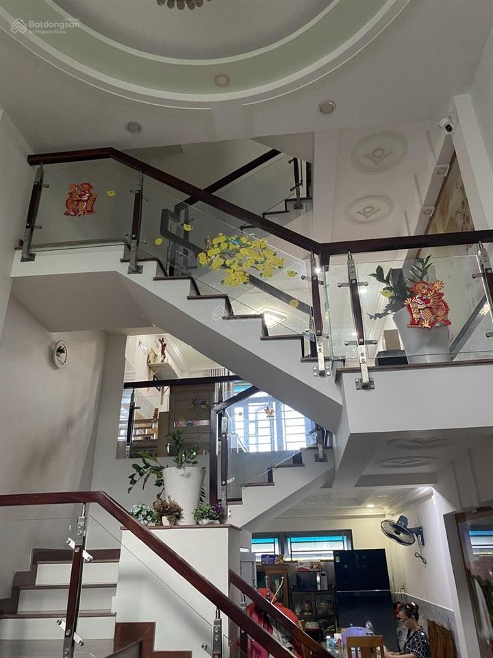 Bán nhà hẻm xe hơi lê đức thọ, p6, 52m2, mt 4m, 8pn 5 tầng, giá chỉ 10.2 tỷ