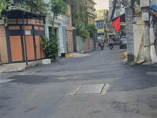 Nhà 3 tầng nguyễn cữu vân thông điện biên phủ, bình thạnh giáp q1  xe tải tới cửa  5pn  8.6 tỷ