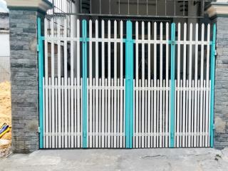 Nhà sân ô tô, đường trịnh hoài đức, tp. thủ dầu một