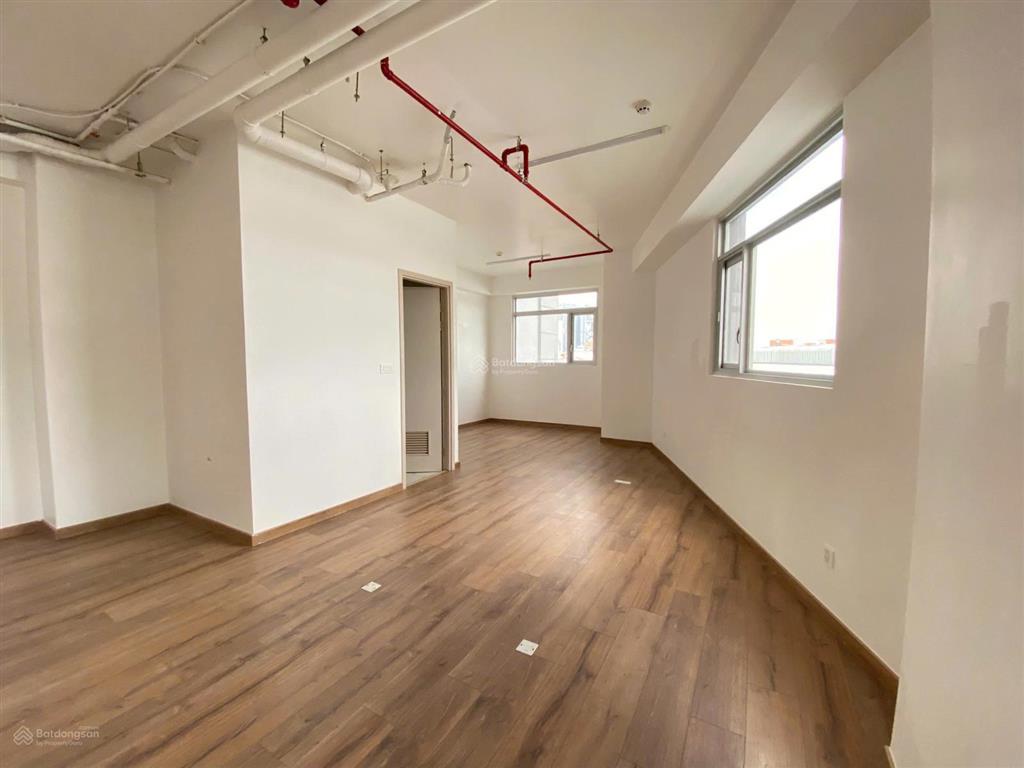 Office cho thuê paris hoàng kim, vị trí đẹp ngay trần não  lương định của q2, giá 19tr/tháng