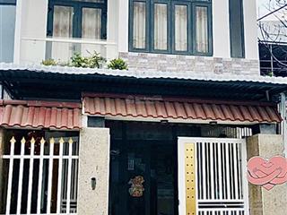 Nhà 2 tầng 2 mặt kiệt oto nguyễn chánh, ngay chợ chiều trần đình tri