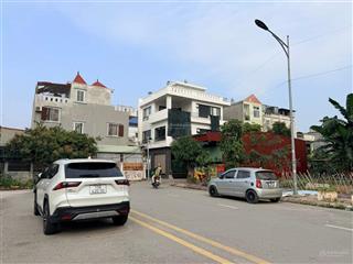 Lô góc 2 mặt tiền  đường trục chính 24m  tđc a51 hồ sen siêu đẹp