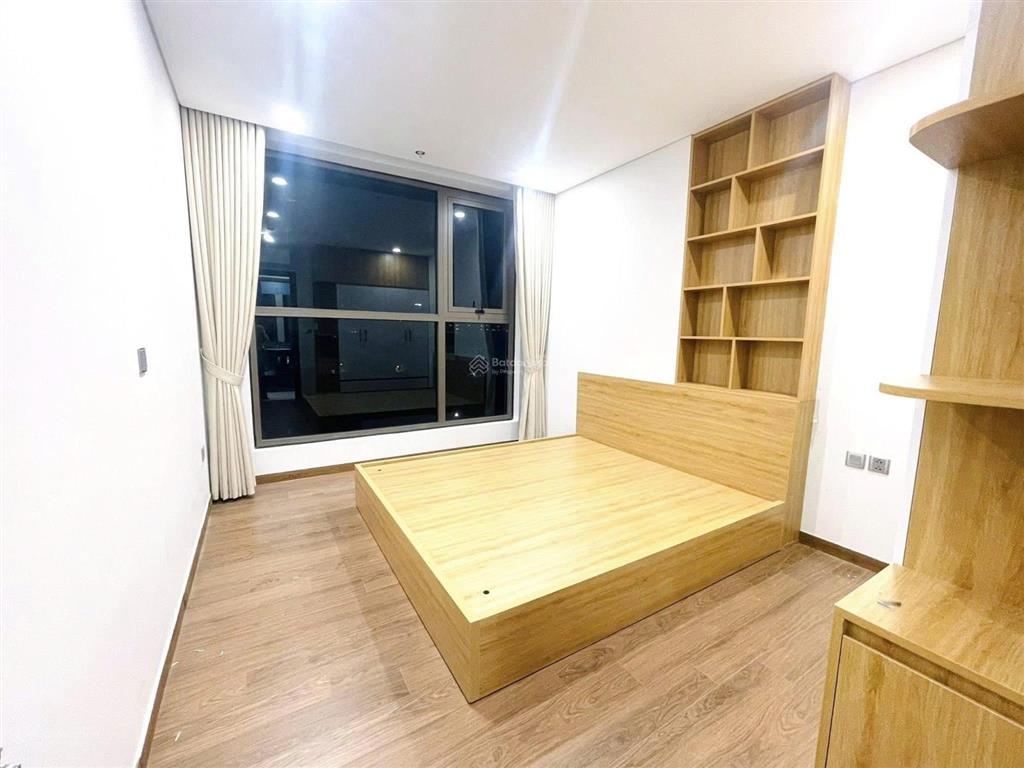 Anh tôi cần bán căn 3pn 2vs tòa g3, dt 106m2, bc đông nam giá bán 7.8tỷ le grand jardin sài đồng