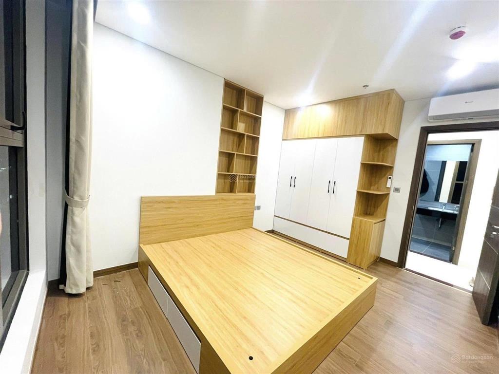 Anh tôi cần bán căn 3pn 2vs tòa g3, dt 106m2, bc đông nam giá bán 7.8tỷ le grand jardin sài đồng