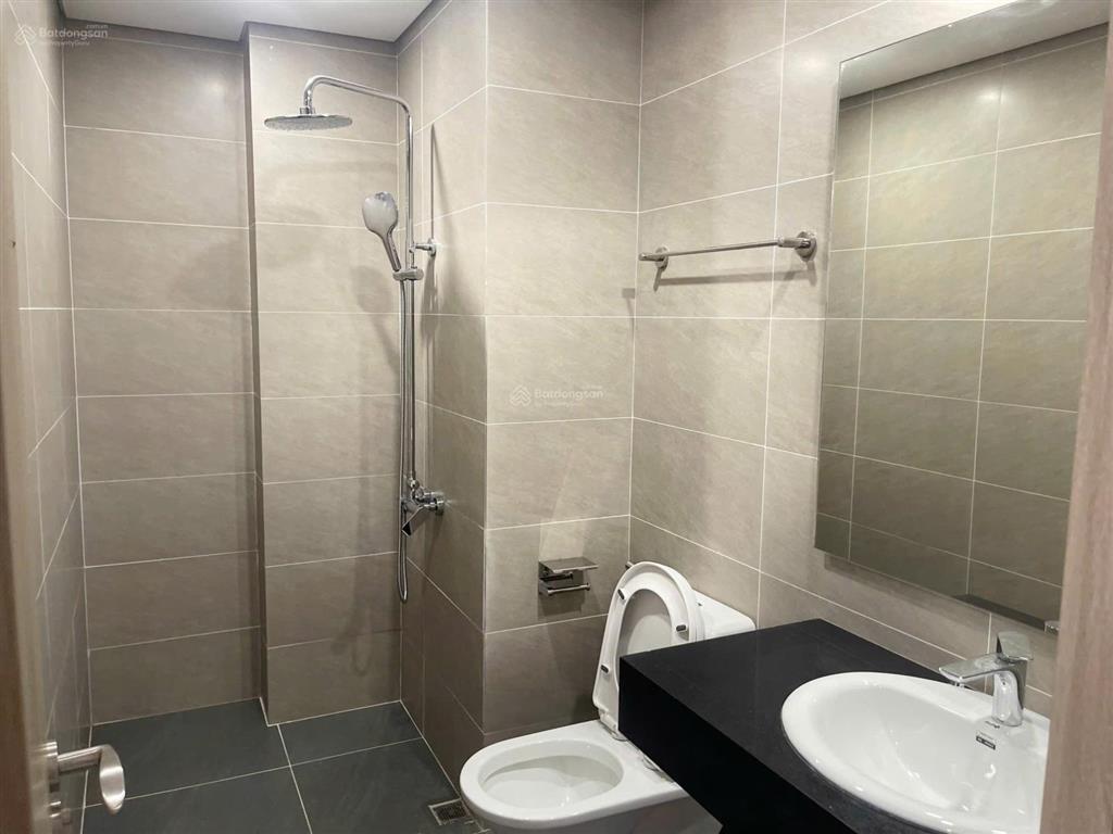 Chị tôi cần bán căn 2n2vs,bc đông nam 77m giá5.7 tỷ và căn 3n3vs,120m giá7.5 tỷ tại khai sơn city