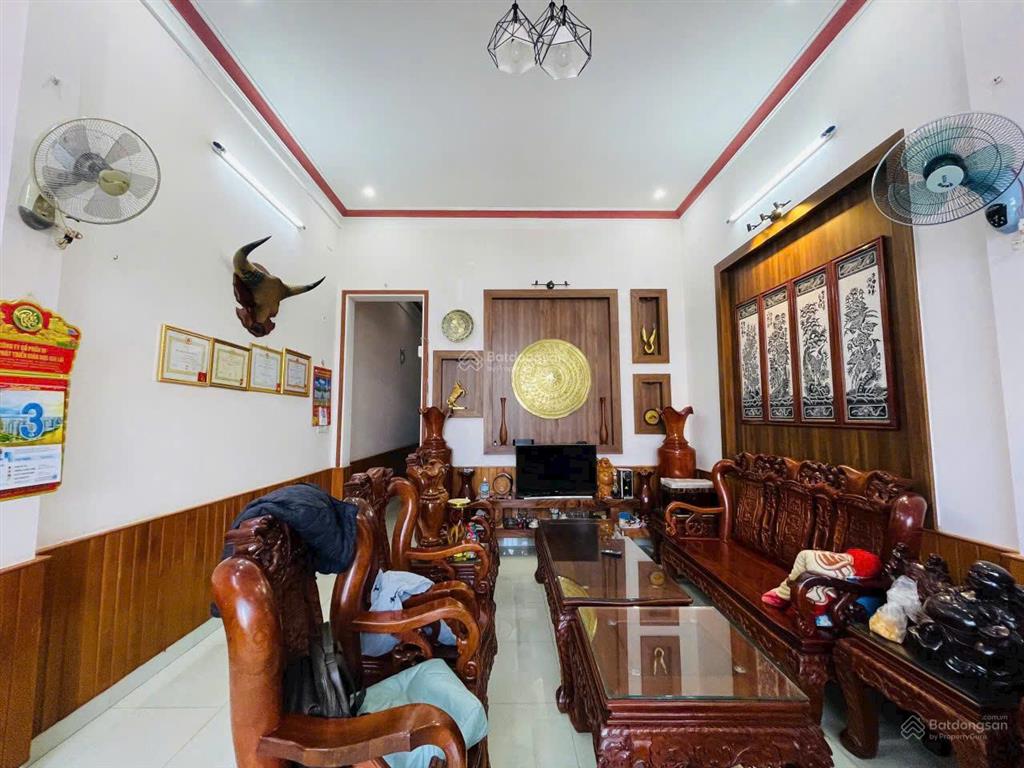 Bán nr giá ưu đãi tại 14a nayder, 5,4 tỷ, 320m2, 3pn, 3wc