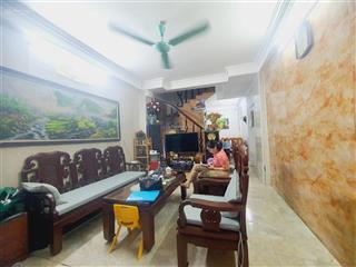 Hoàng đạo thành chỉ 8,65 tỷ nhà 55m2 mặt ngõ thông ô bàn cờ phân lô sổ đỏ ba bước ra ô tô tránh