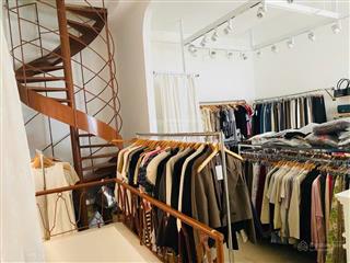 Mặt tiền kinh doanh quận 3  31m2 vuông vức phân khúc 14 tỷ