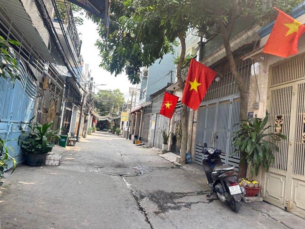 Nhà 2 mặt tiền hẻm xe hơi tân thới hiệp 21 vị trí đẹp giá tốt