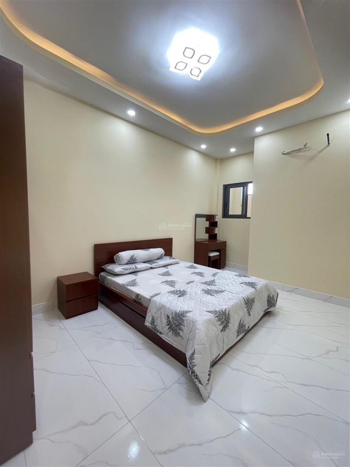 Mặt tiền hẻm kinh doanh 10m chỉ 50m ra lê thị hà thông tô ký