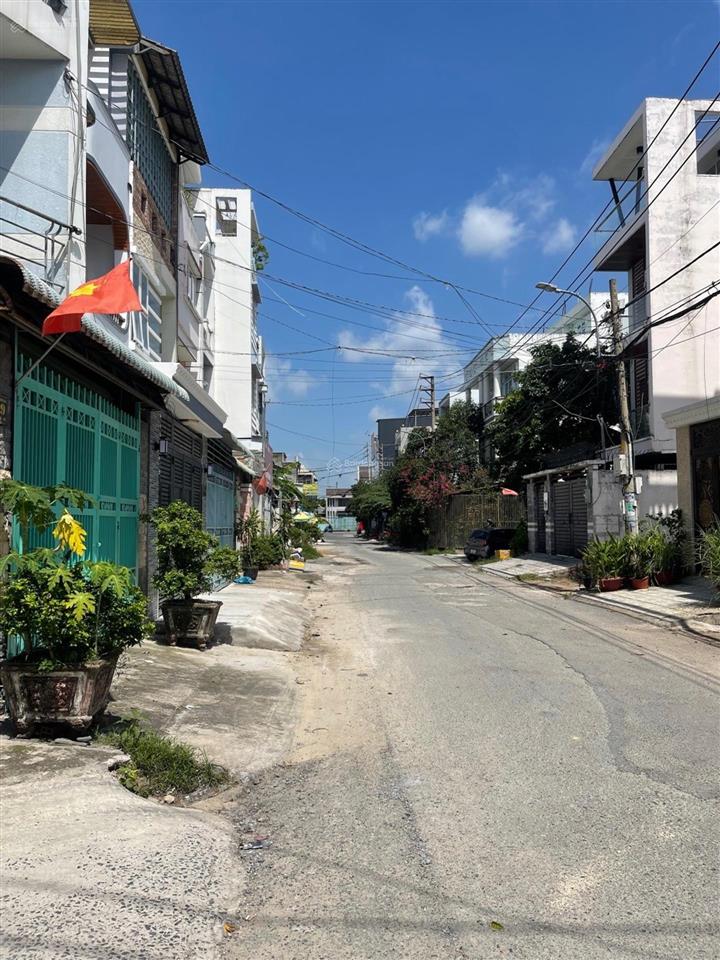 Mặt tiền hẻm kinh doanh 10m chỉ 50m ra lê thị hà thông tô ký