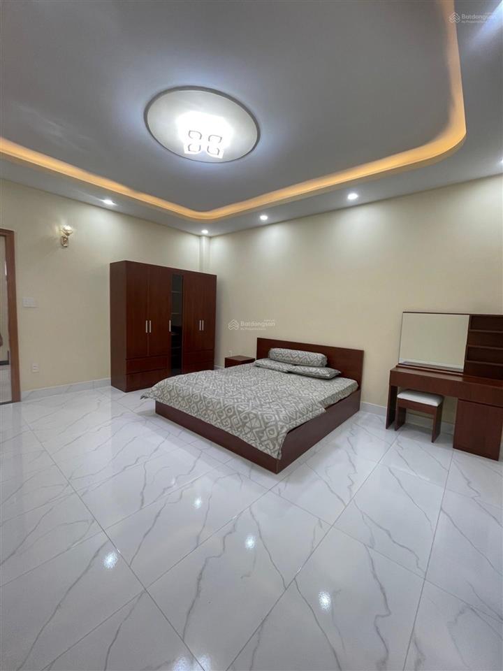 Mặt tiền hẻm kinh doanh 10m chỉ 50m ra lê thị hà thông tô ký