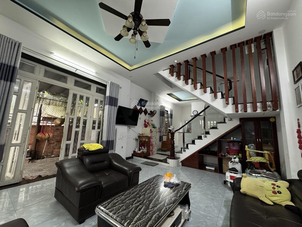 Hẻm xe tải đặng thúc vịnh ngang 9m hiếm 160m nhà 3 tầng đẹp ở ngay