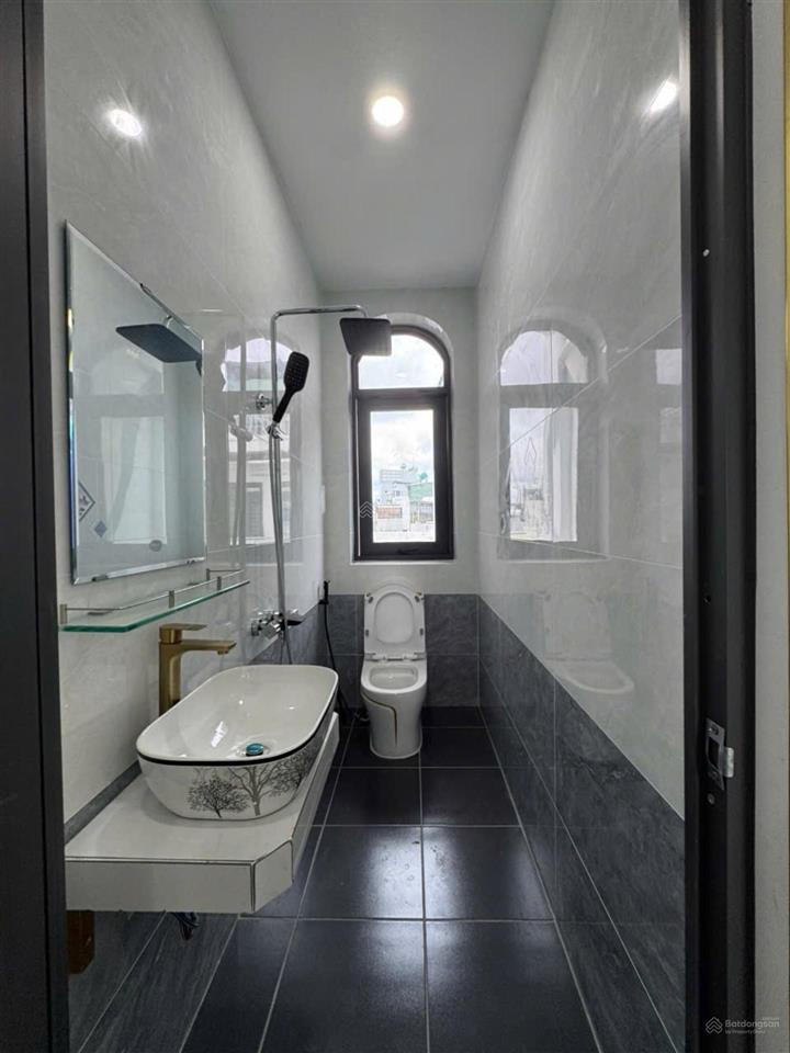 Lâm thị hố, q12 sát hiệp thành city nhà mới 100%  full nội thất
