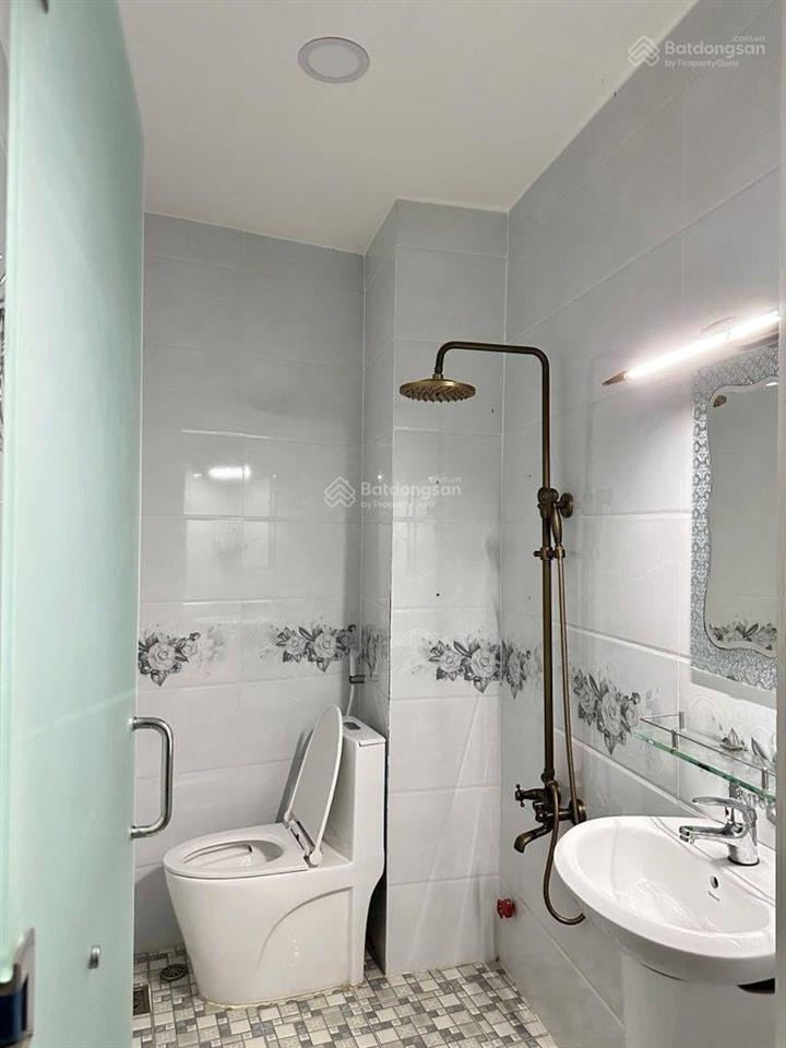 Nhà 5 tầng lâm thị hố lô góc hẻm xe tải tránh kinh doanh tốt