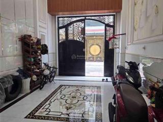 Xe hơi ngủ trong nhà, nhà mới full nội thất cao cấp, khu phân lô đồng bộ