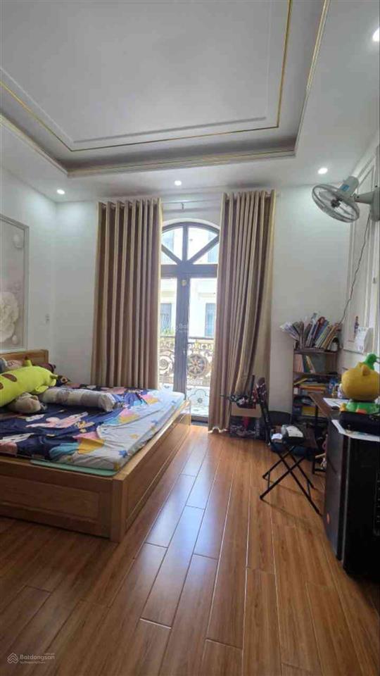 Xe hơi ngủ trong nhà, nhà mới full nội thất cao cấp, khu phân lô đồng bộ