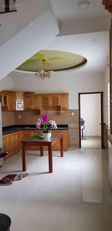Hẻm xe tải 7m thông lô góc khu phân lô dân trí cao  bà điểm  hóc môn