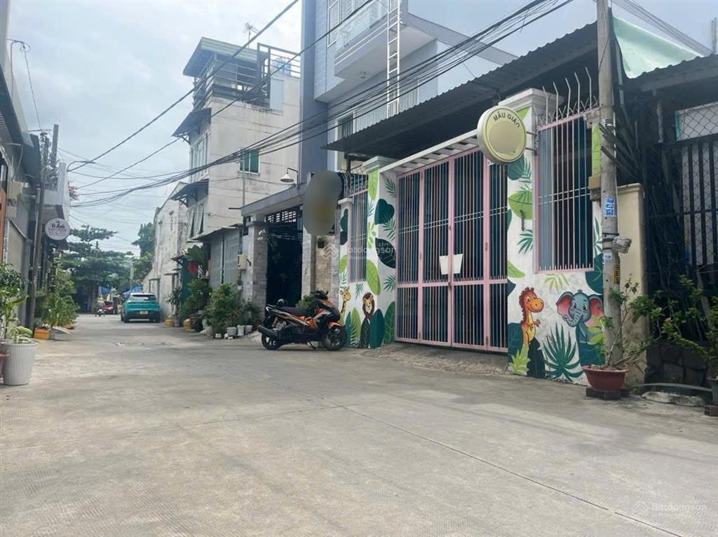 Nhà ngang 6m sát mt song hành ql22 trung chánh, hóc môn