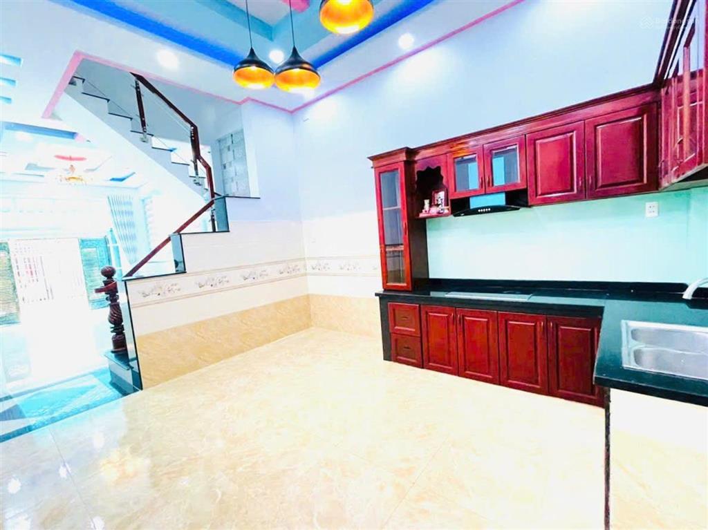 Nhà đẹp tân thới hiệp xe hơi tới nhà dọn vào ở ngay