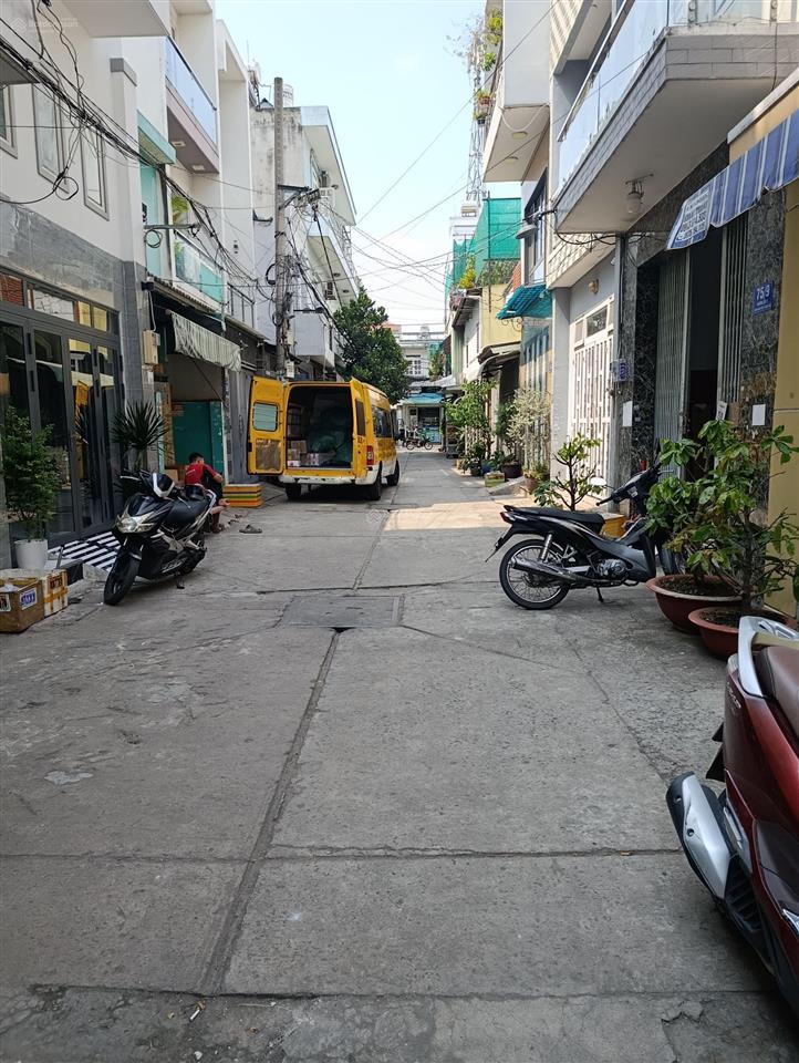 Chủ cần bán gấp nhà bề thế cạnh aeon tân phú