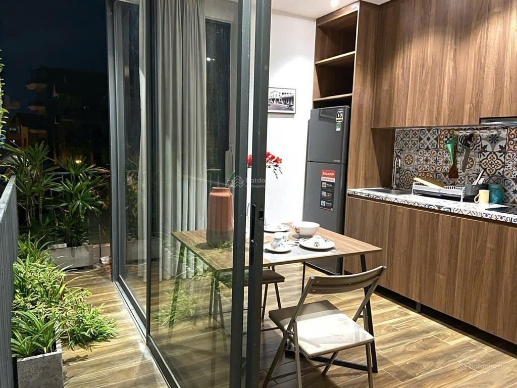 Studio 40m2  ban công  full nội thất  kế bên đảo kim cương, sala, mai chí thọ có slot ô tô