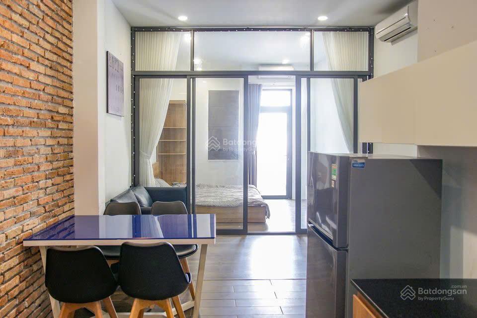 Căn hộ 1 phòng ngủ cozy 50m2 ban công view thoáng ở thảo điền nhận pet