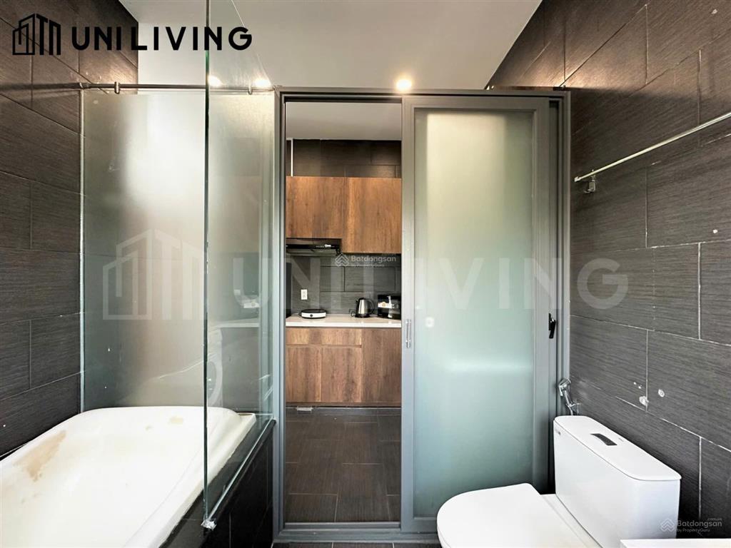 Studio 35m2 vibe tối giản có bồn tắm nhiều ánh sáng ở quận 2 510p vào q1