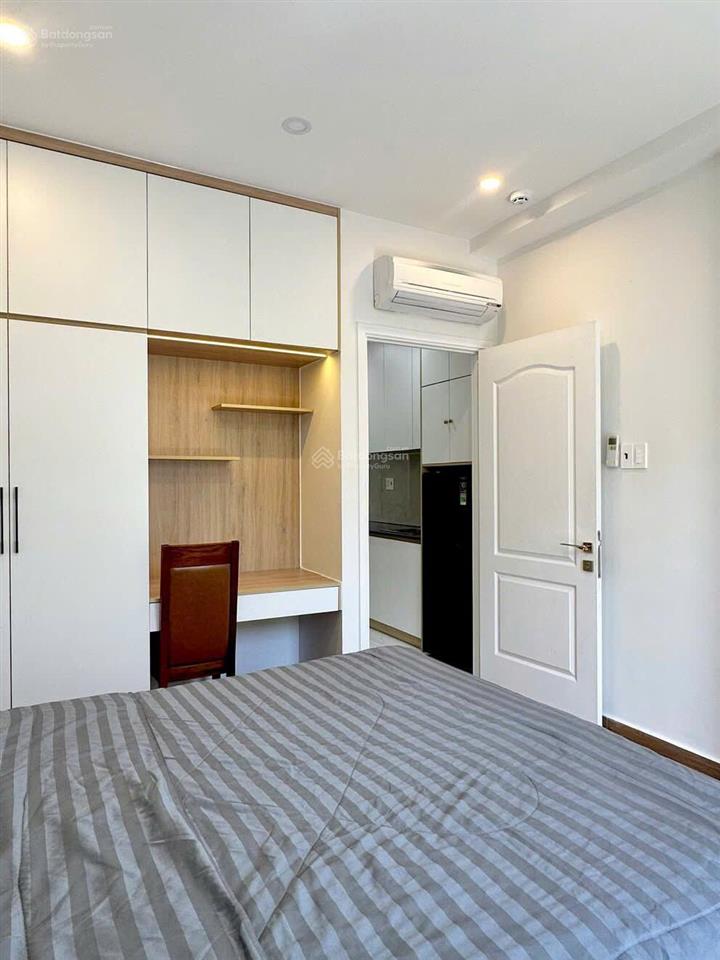 Cho thuê căn 1 phòng ngủ  ban công  view thoáng  full nội thất  trung tâm thảo điền