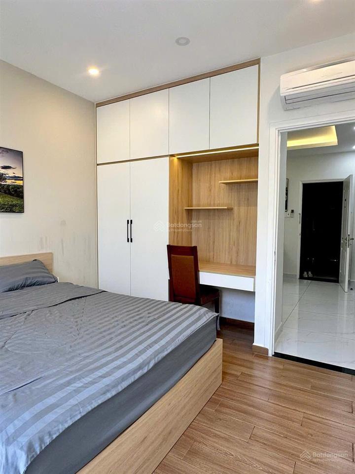 Cho thuê căn 1 phòng ngủ  ban công  view thoáng  full nội thất  trung tâm thảo điền