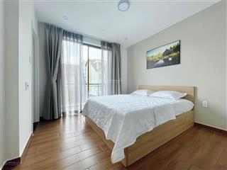 Cho thuê căn 1 phòng ngủ  ban công  view thoáng  full nội thất  trung tâm thảo điền