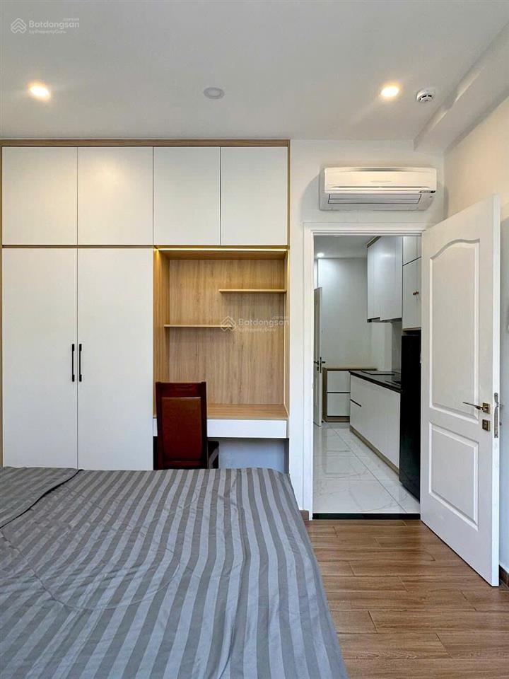 Cho thuê căn 1 phòng ngủ  ban công  view thoáng  full nội thất  trung tâm thảo điền
