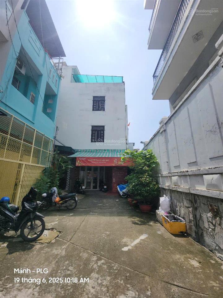 Bán gấp nhà phố 530/7/18 đường tỉnh lộ 10, 13 tỷ, 146 m2, 8pn, 4wc
