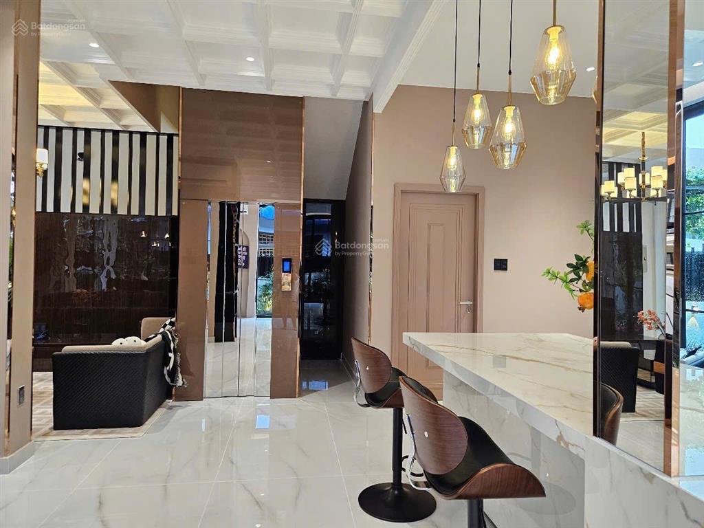 Cho thuê biệt thự song lập đẹp phú mỹ hưng