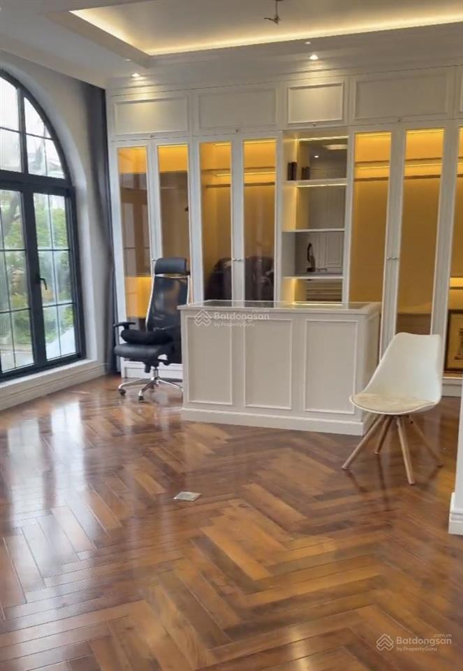 [cam kết thông tin chuẩn] chủ thiện chí bánbiệt thự nam đô 2 mặt tiền đường số 19, phú mỹ hưng