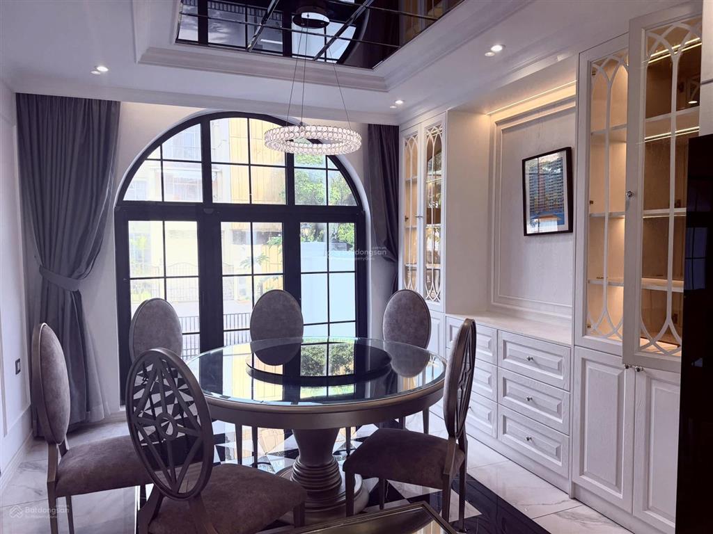 [cam kết thông tin chuẩn] chủ thiện chí bánbiệt thự nam đô 2 mặt tiền đường số 19, phú mỹ hưng