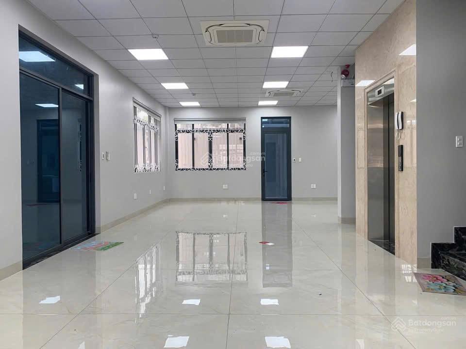 Cho thuê biệt thự kdc him lam  tân hưng  q7