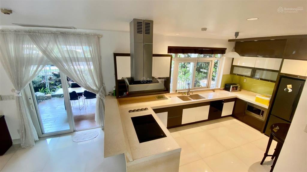 Biệt thự khu compound phú gia  phú mỹ hưng