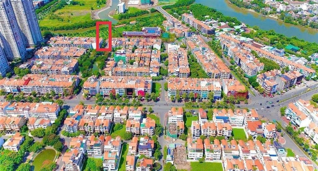 Hạ giá bán gấp căn góc 2 mặt tiền kdc him lam  view công viên, có thang máy