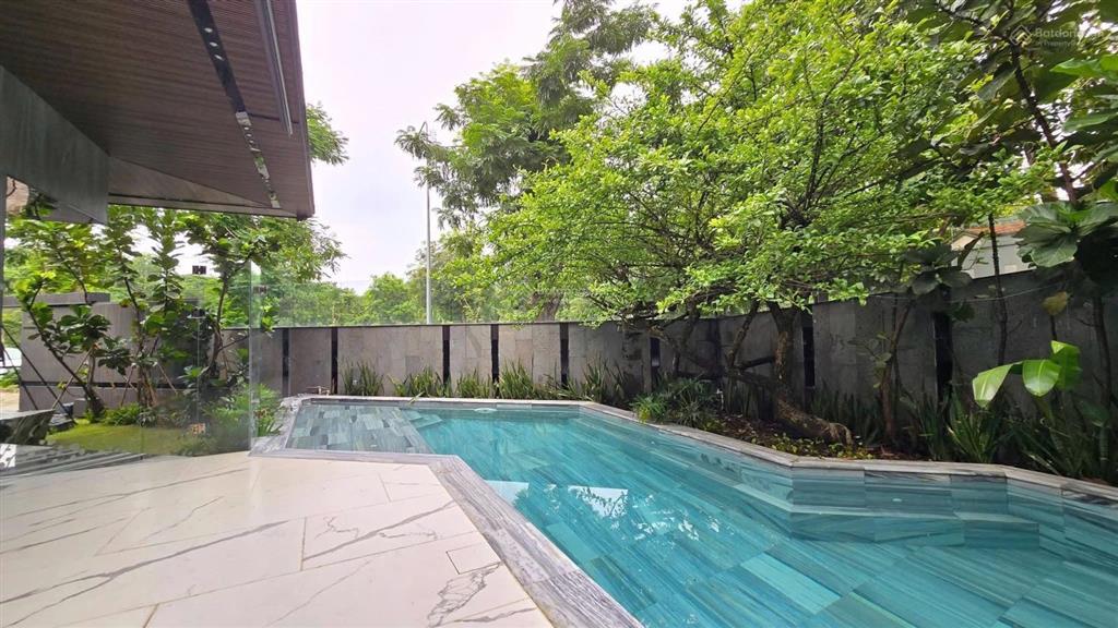 Biệt thự đẹp sân vườn hồ bơi khu compound hưng thái  phú mỹ hưng
