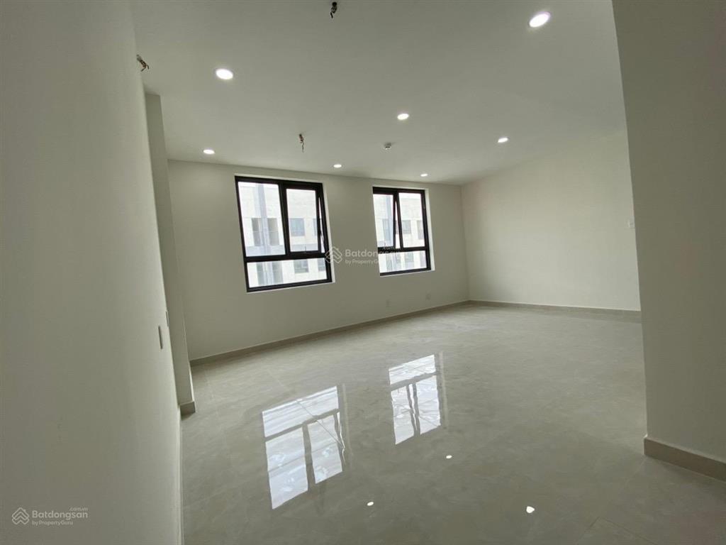 Chính chủ gửi bán căn hộ 55m2 view nhìn công viên, thoáng mát (2pn 2wc). saigon intela
