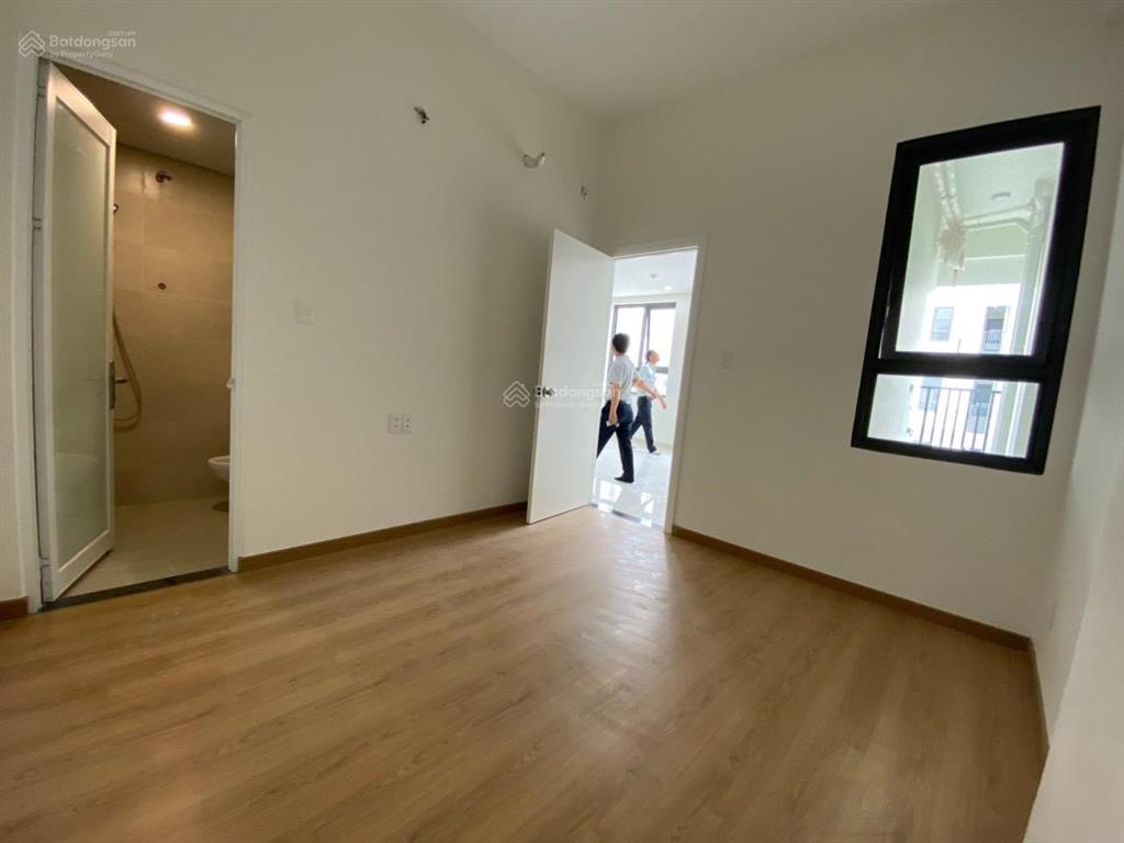 Chính chủ gửi bán căn hộ 55m2 view nhìn công viên, thoáng mát (2pn 2wc). saigon intela