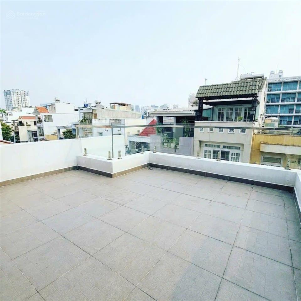Bán nhà đẹp hxh bạch đằng, 4x18, 4 tầng hiện đại, shr