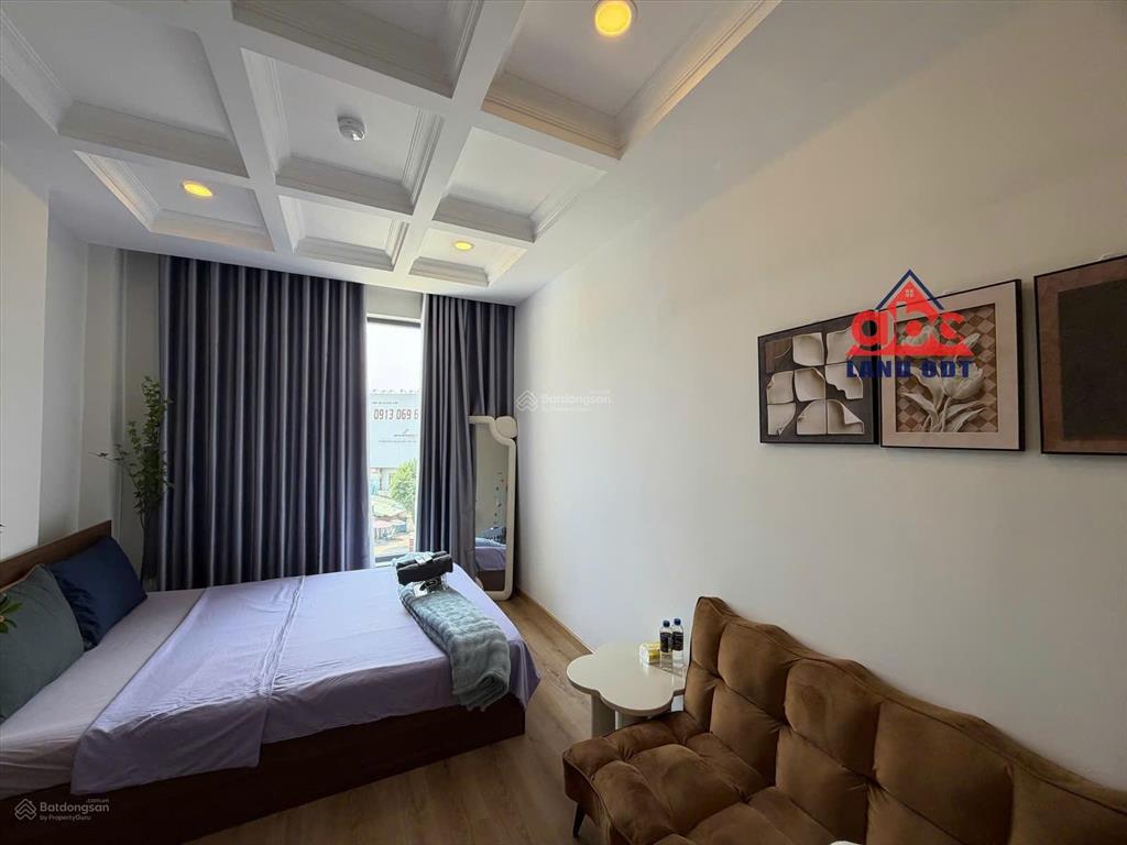 Bán căn khách sạn siêu vip có dòng tiền cho thuê ổn định