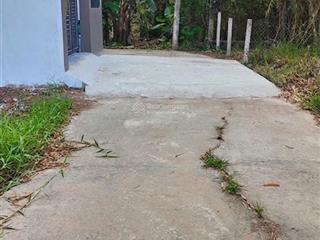 Hàng đẹp, gần thánh thất mỹ lộc giá 425 triệu/ 123m2 thổ cư, hẻm 2m